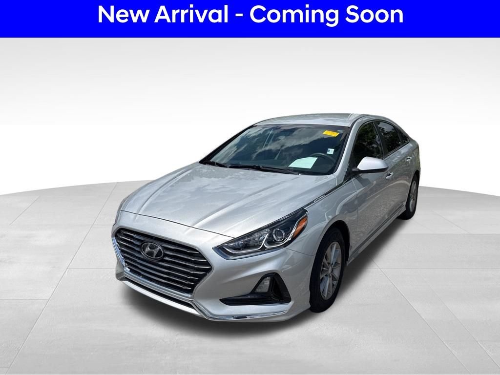 2018 Hyundai Sonata SE's photo