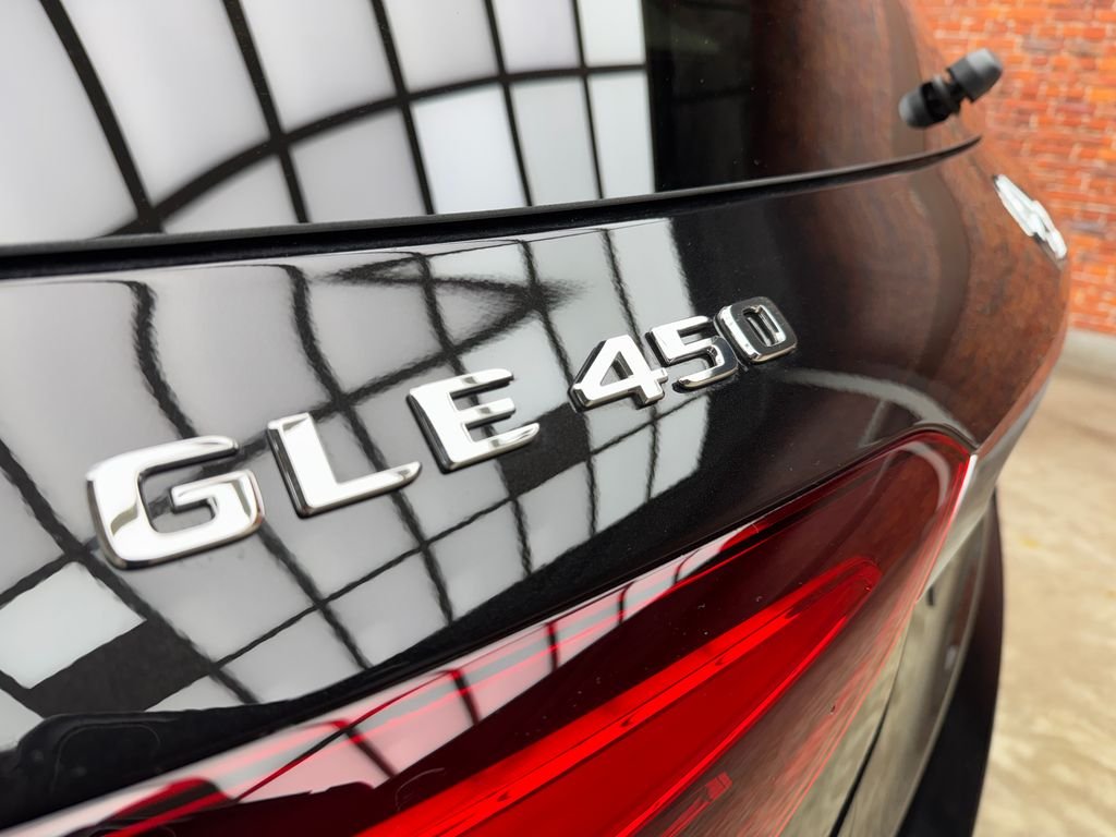 New 2026 Black Mercedes-Benz GLE 450 image 4
