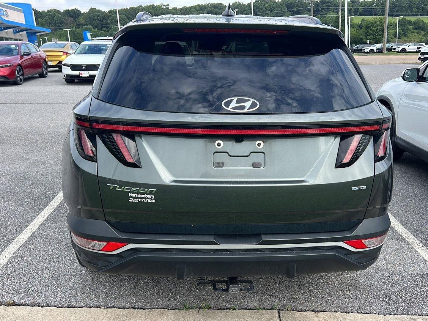 Used 2023 Amazon Gray Hyundai SEL image 4