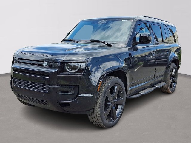 2026 Land Rover Defender 130 V8