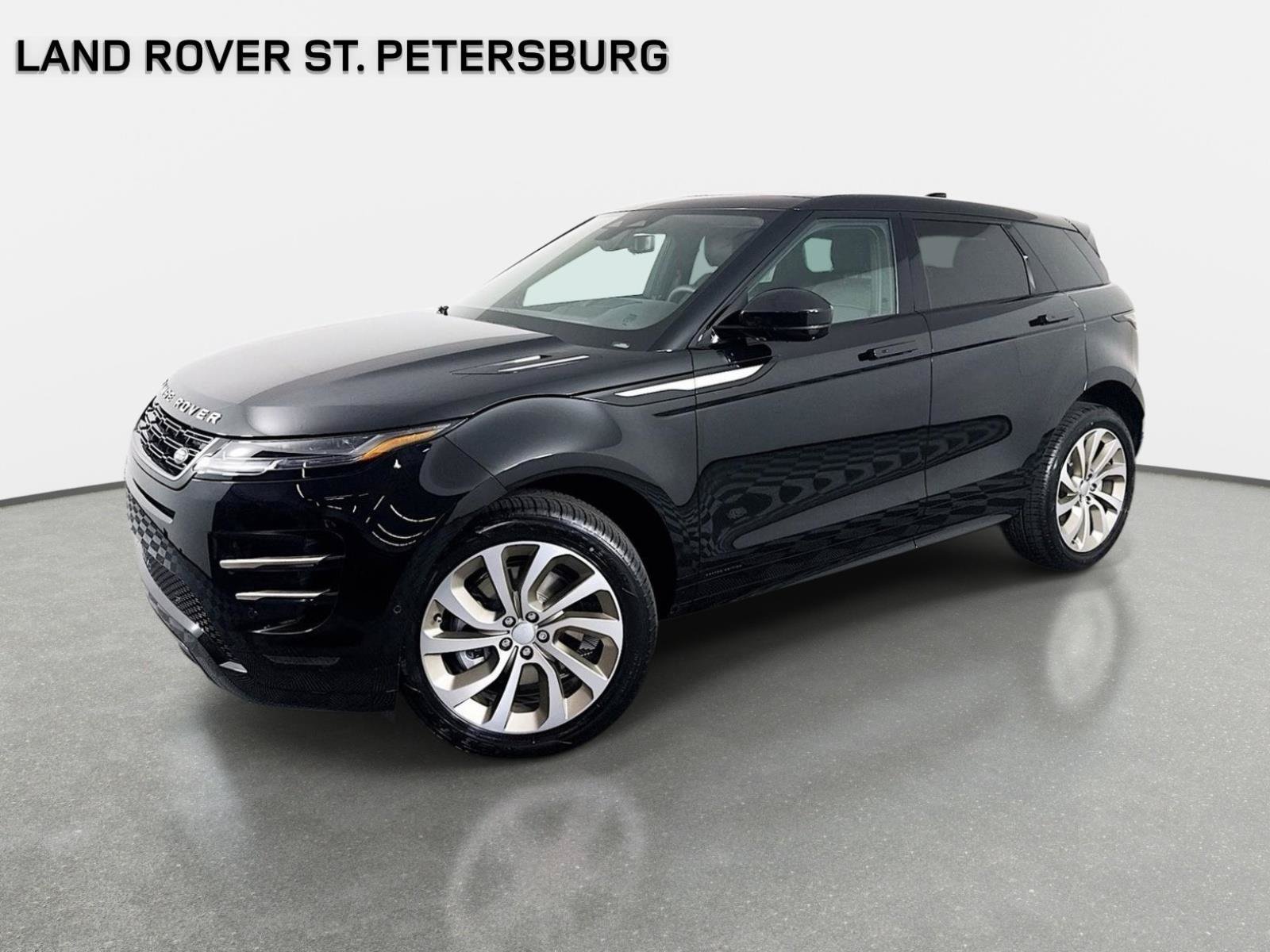 Used 2026 Santorini Black Land Rover Hoxton Edition image 1