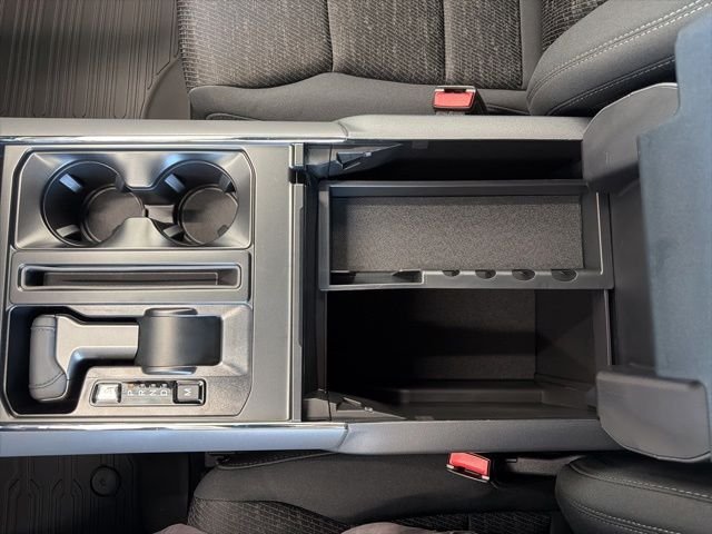 New 2026 Carbonized Gray Metallic Ford XLT image 47