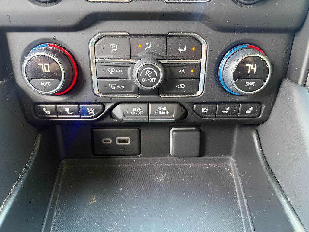 Used 2024 Gray Chevrolet Premier image 31