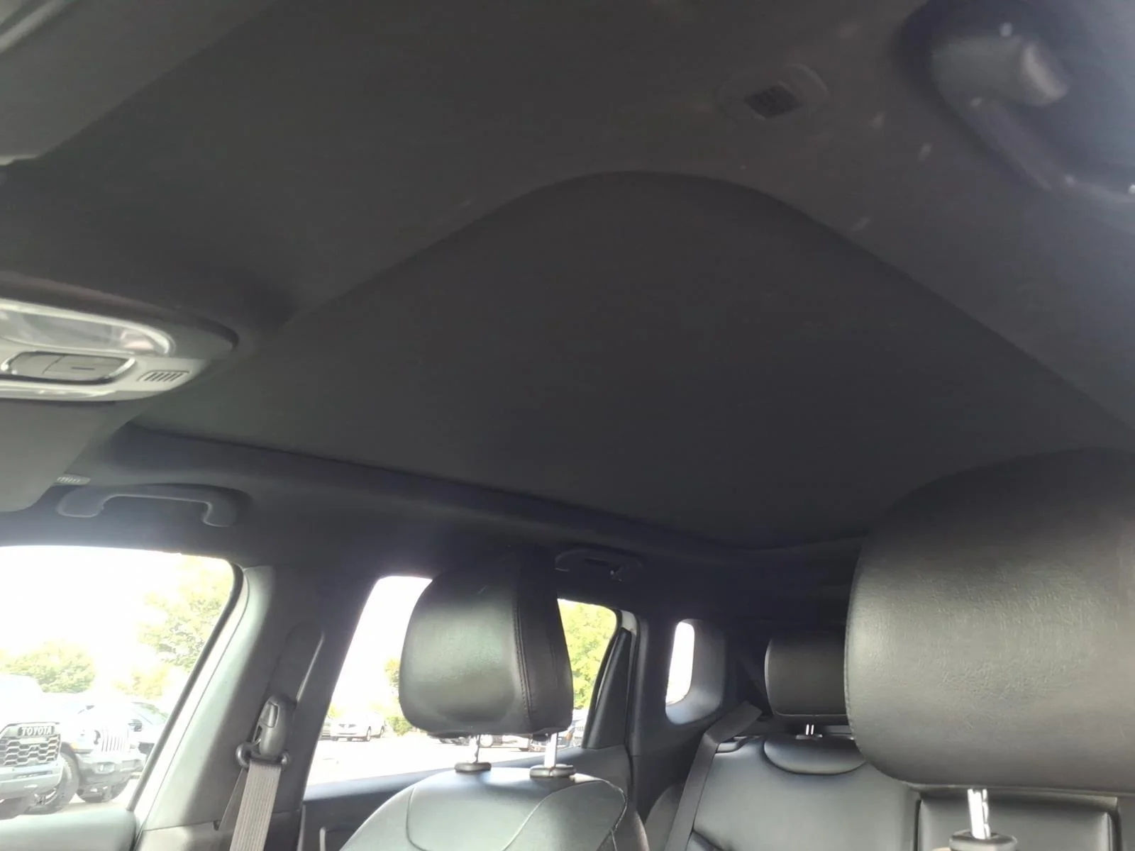 Used 2023 Bright White Clearcoat Jeep Trailhawk image 6