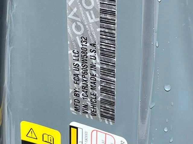 Certified Used 2025 Gray Jeep Sahara 4xe image 26