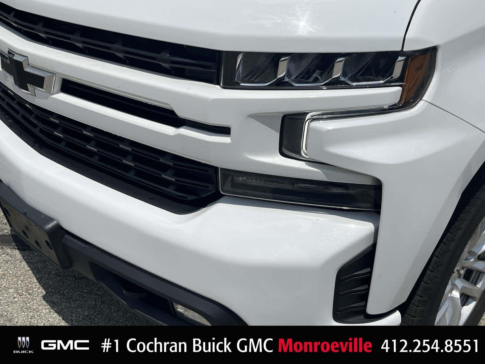 Used 2022 Summit White Chevrolet RST image 18