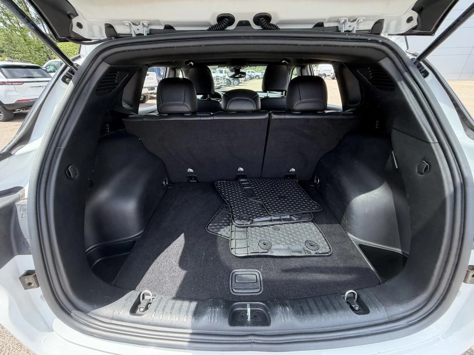 2025 Jeep Compass Trailhawk - Photo 18