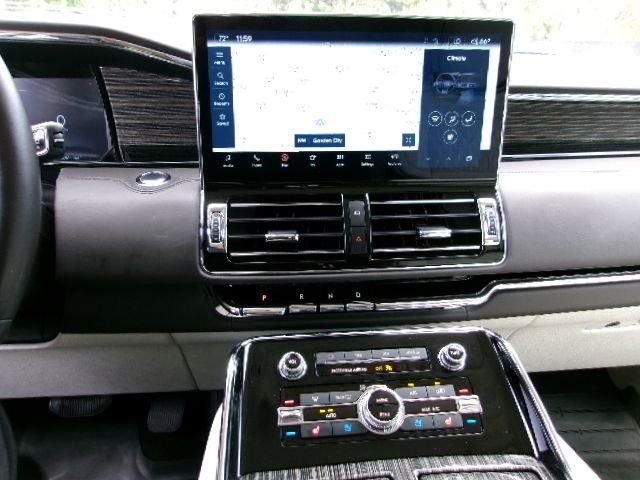 Certified Used 2023 Infinite Black Metallic Lincoln Black Label image 11