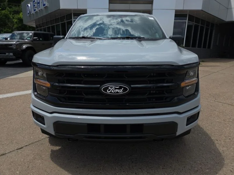 New 2026 Oxford White Ford F-250® XL image 2