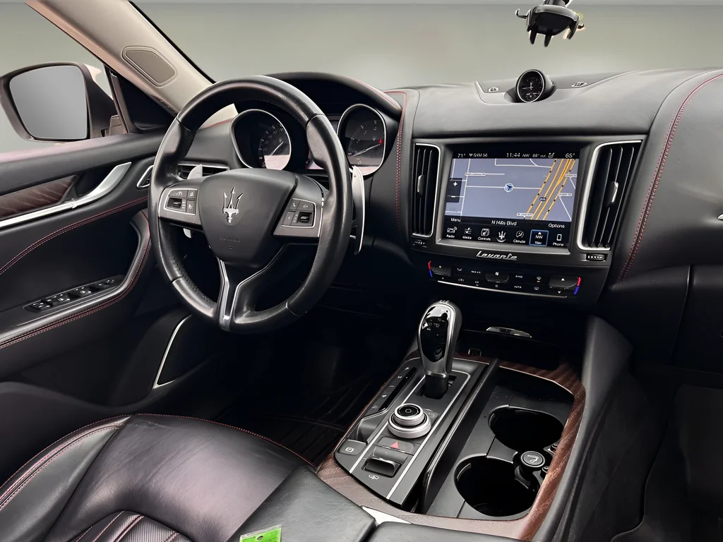 Used 2017 Black Maserati S image 8