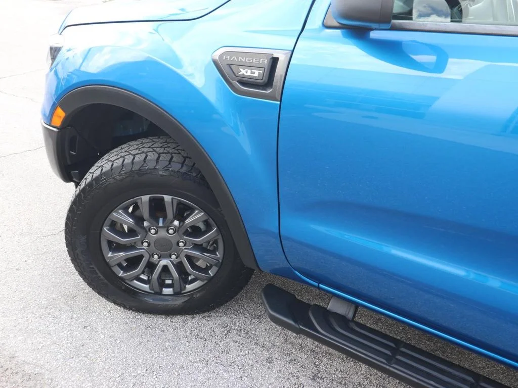 Certified Used 2022 Blue Ford XLT image 3