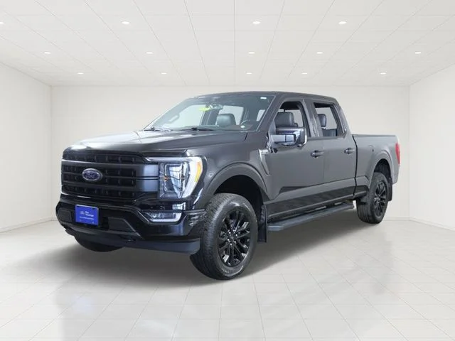 Certified Used 2021 Black Ford Lariat image 2