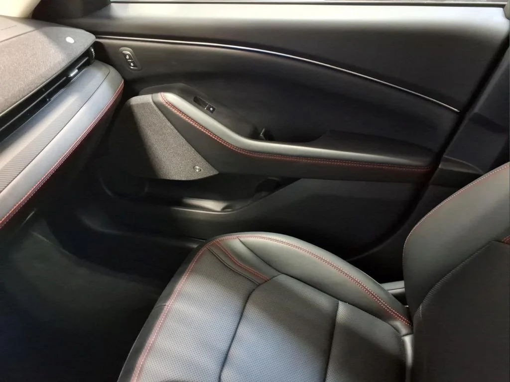 Certified Used 2025 Magenta Ford Premium image 21