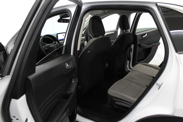 Used 2021 White Ford SE image 27