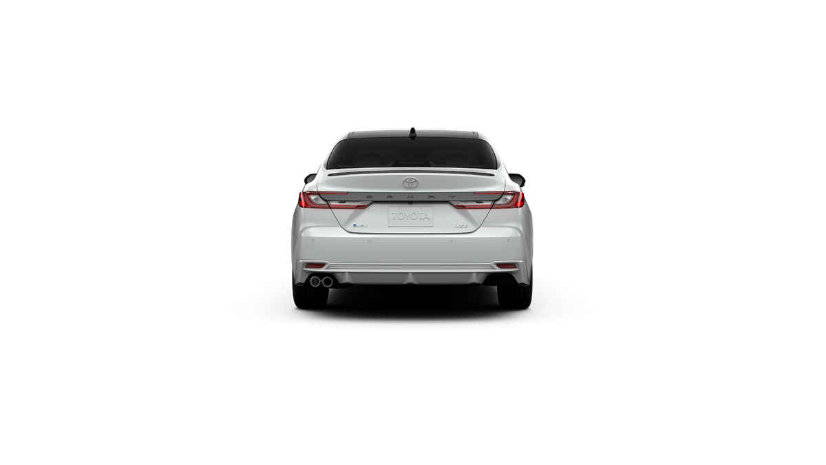 New 2027 Wind Chill Pearl with Midnight Black Metallic roof Toyota XSE image 8