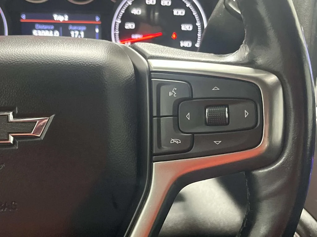 Used 2021 SUMMIT WHITE Chevrolet LT Trail Boss image 18