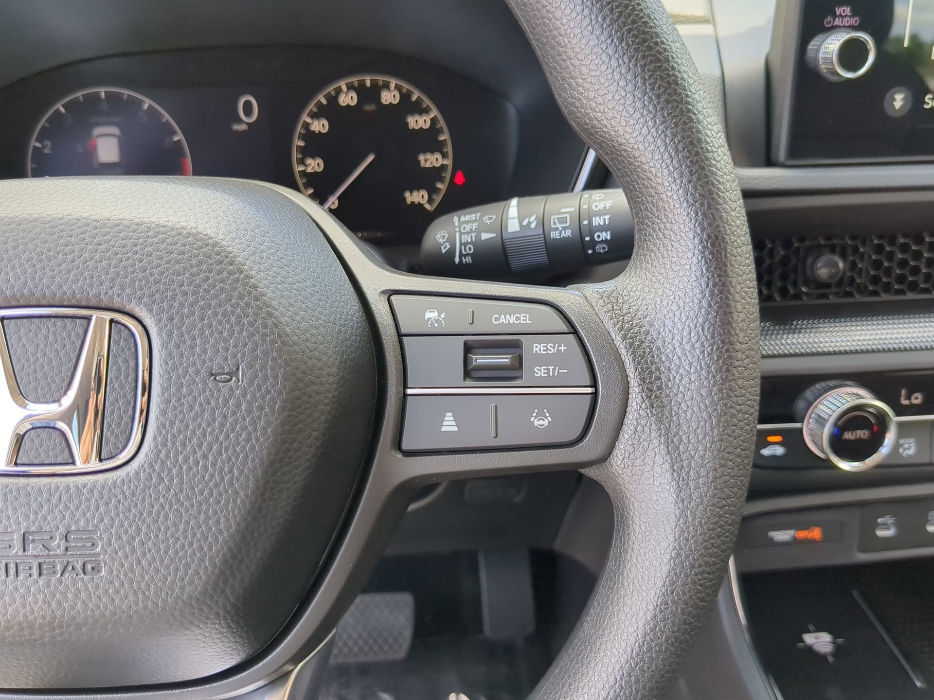 New 2026 Urban Gray Pearl Honda EX image 29