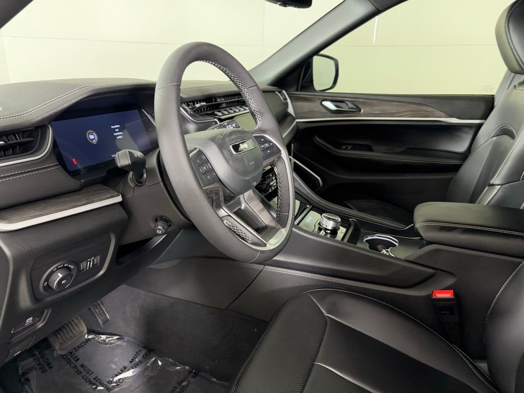 2025 Jeep Grand Cherokee L Limited - Photo 22