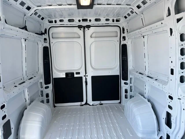 New 2025 Bright White Clear-Coat Exterior Paint RAM Base image 16