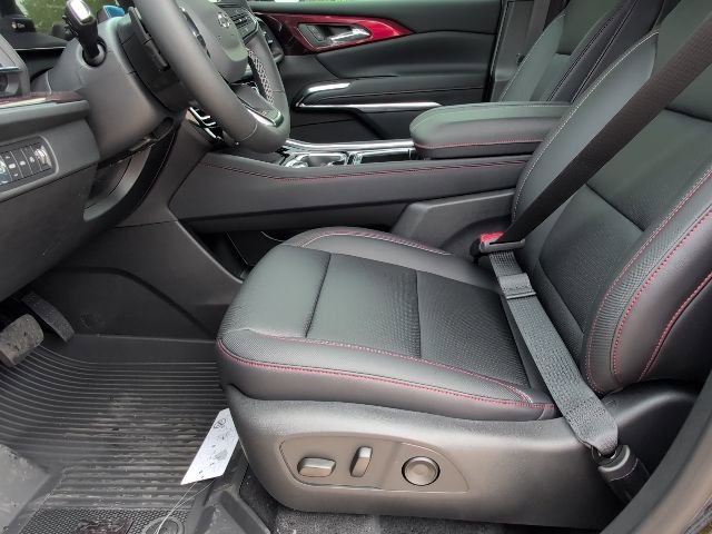 2026 Chevrolet Traverse Z71 - Photo 13