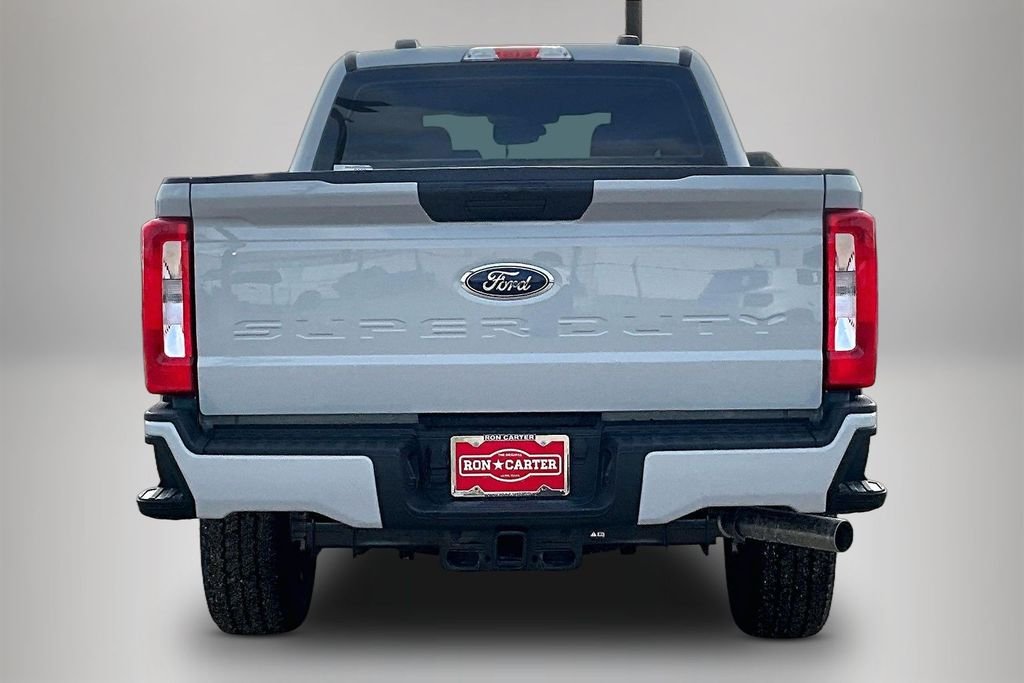 New 2026 Ford Super Duty F-250 XL 4D Crew Cab