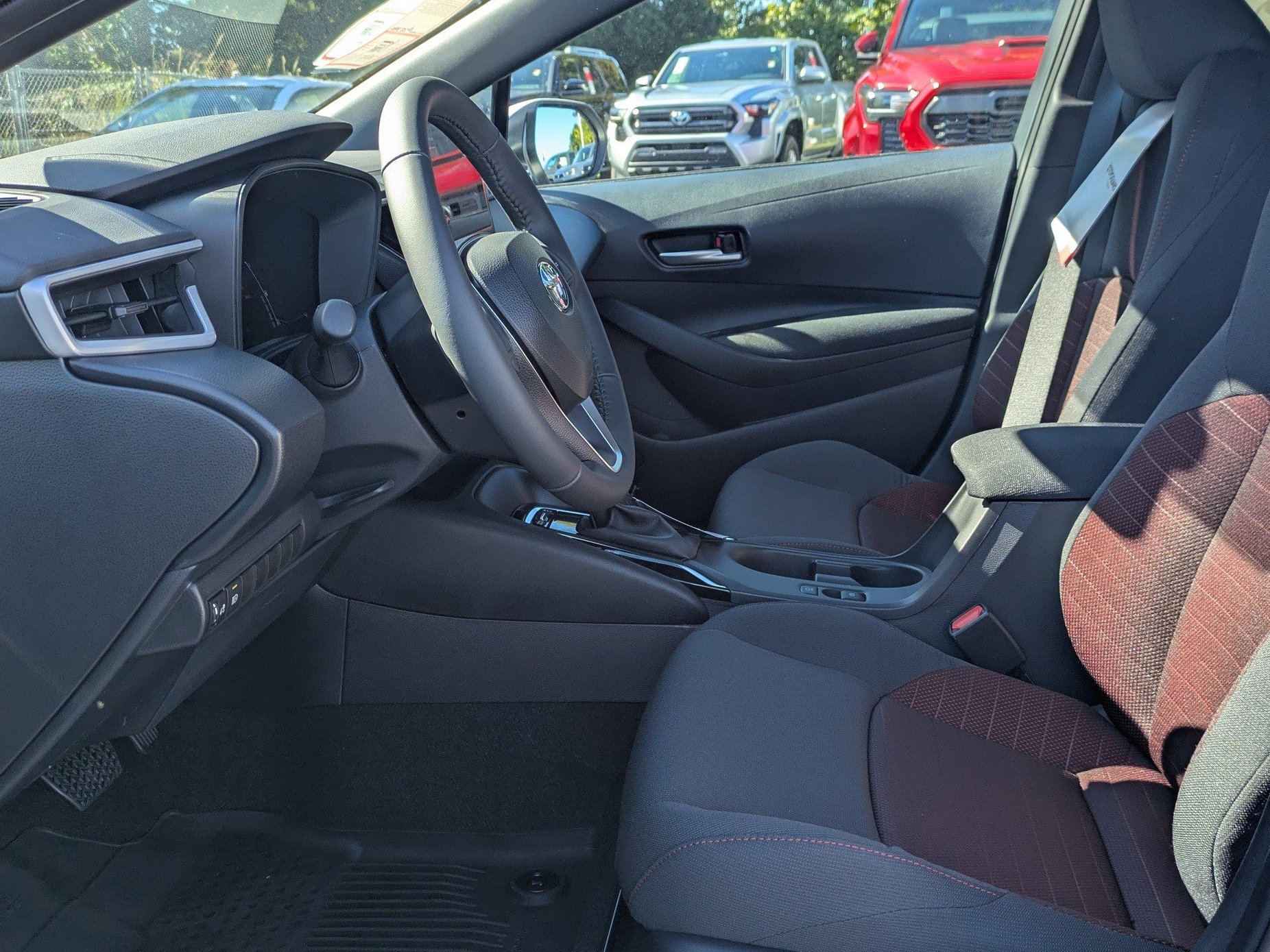 New 2026 Ice Cap Toyota SE image 21