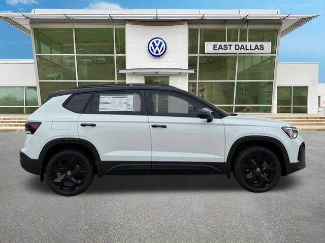 New 2026 White Volkswagen 1.5T SE Black image 2