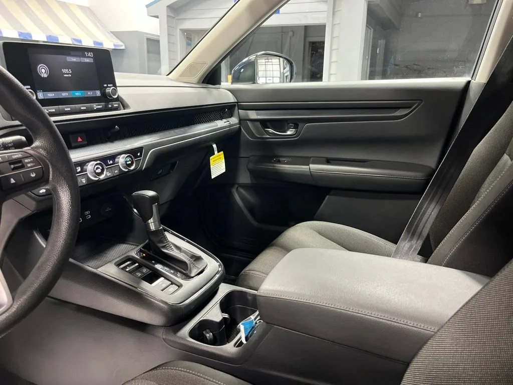 2025 Honda CR-V EX - Photo 47