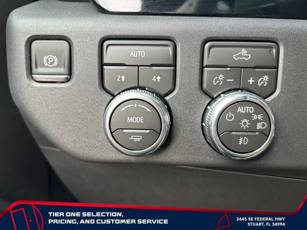 New 2026 Sterling Metallic GMC Elevation image 17