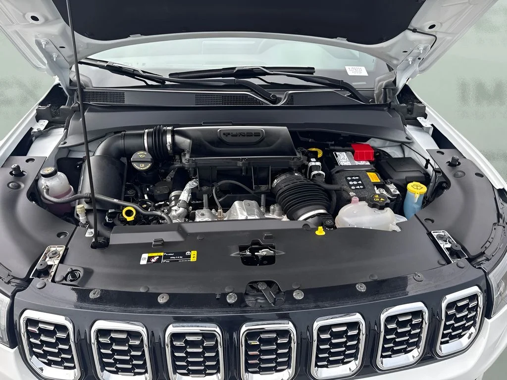 Used 2025 White Jeep Limited image 19
