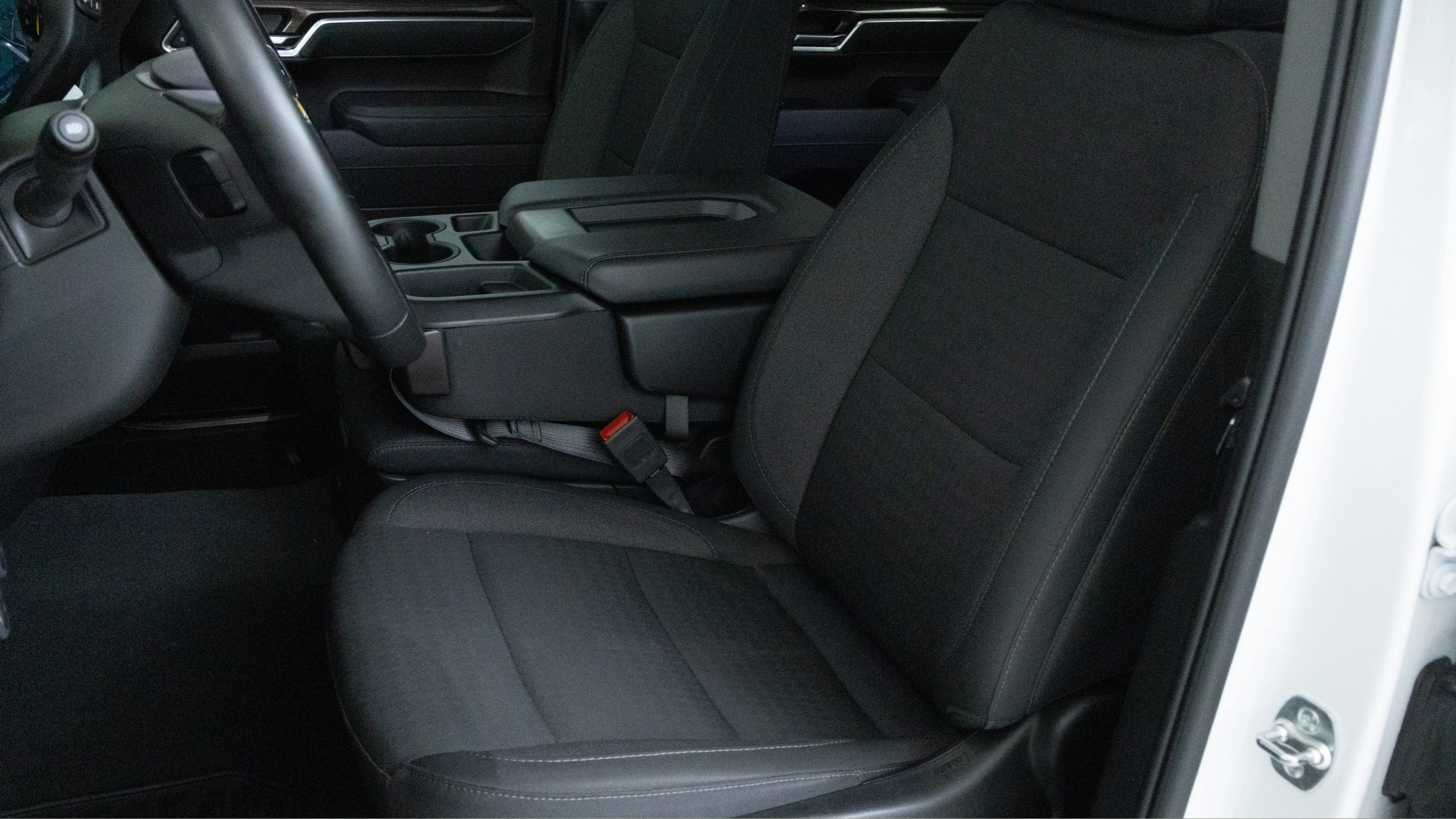 Used 2025 Summit White Chevrolet LT image 12