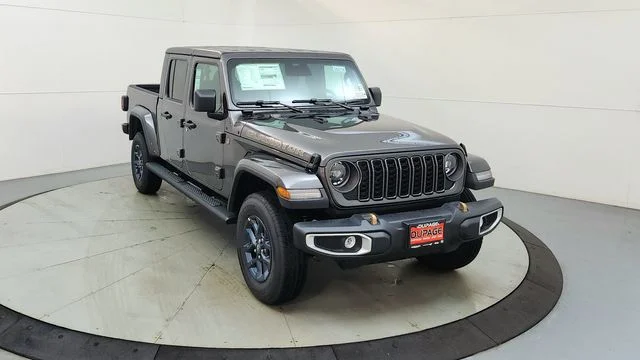 New 2026 Granite Crystal Metallic Clear-Coat Exterior Paint Jeep 85th Anniversary Edition image 14