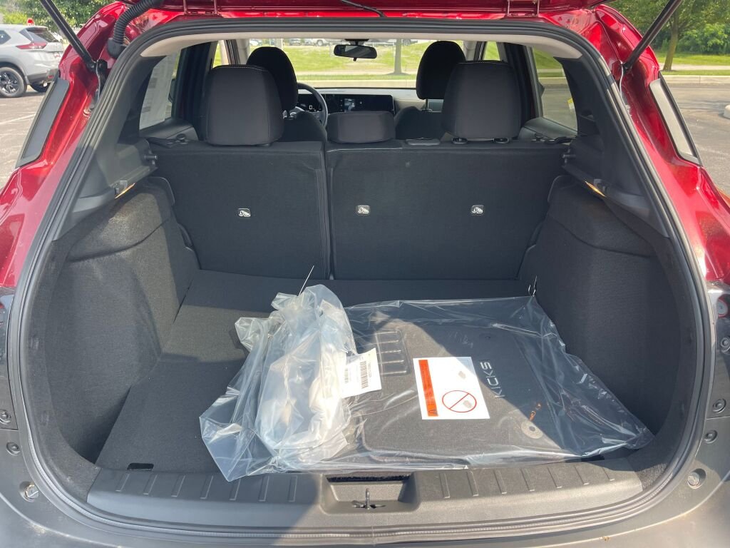 New 2026 Scarlet Ember Tintcoat Nissan SV image 19