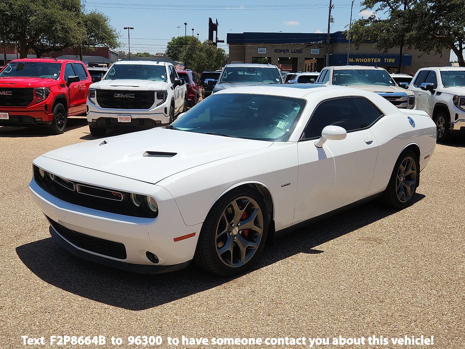 2015 Dodge Challenger R/T Plus's photo