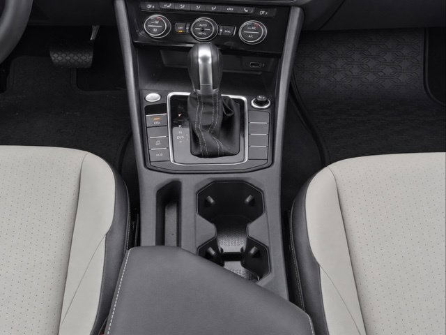 2019 Volkswagen Jetta R-Line - Photo 16