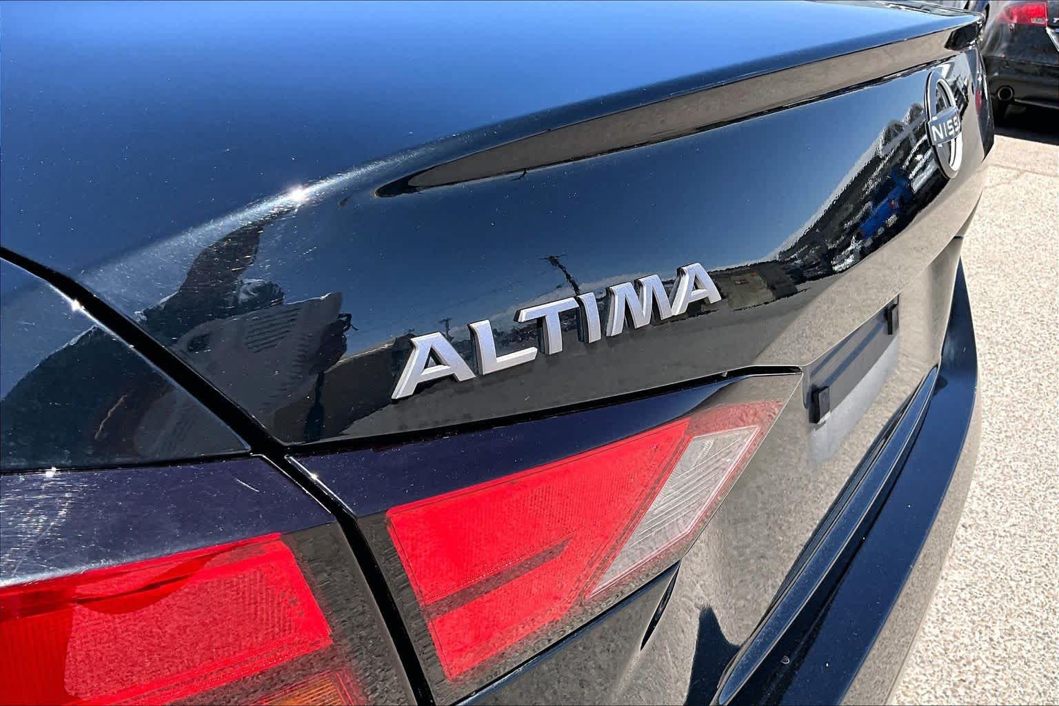 2024 Nissan Altima SV - Photo 30