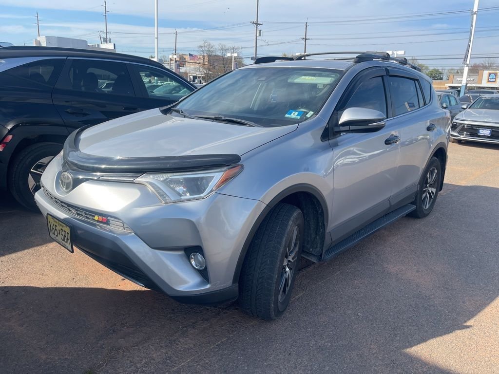 Used 2018 Toyota RAV4 XLE with VIN 2T3WFREV9JW468114 for sale in Ewing Township, NJ