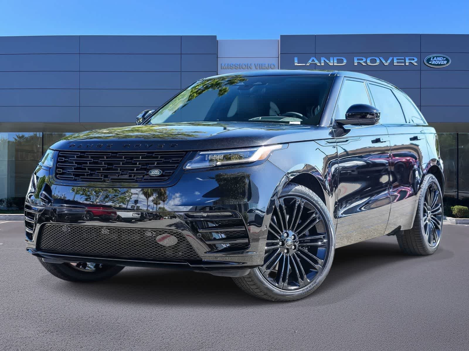 2026 Land Rover Range Rover Velar Dynamic SE