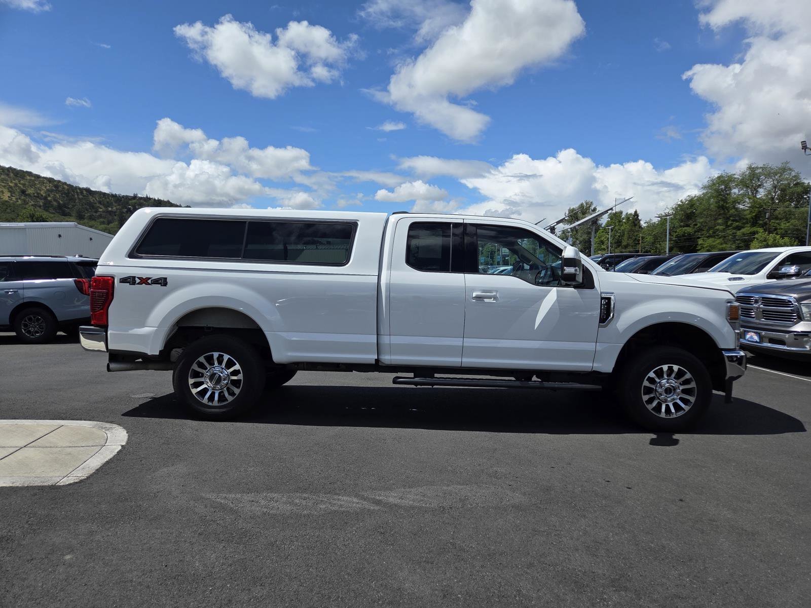 Used 2022 Oxford White Ford LARIAT image 4