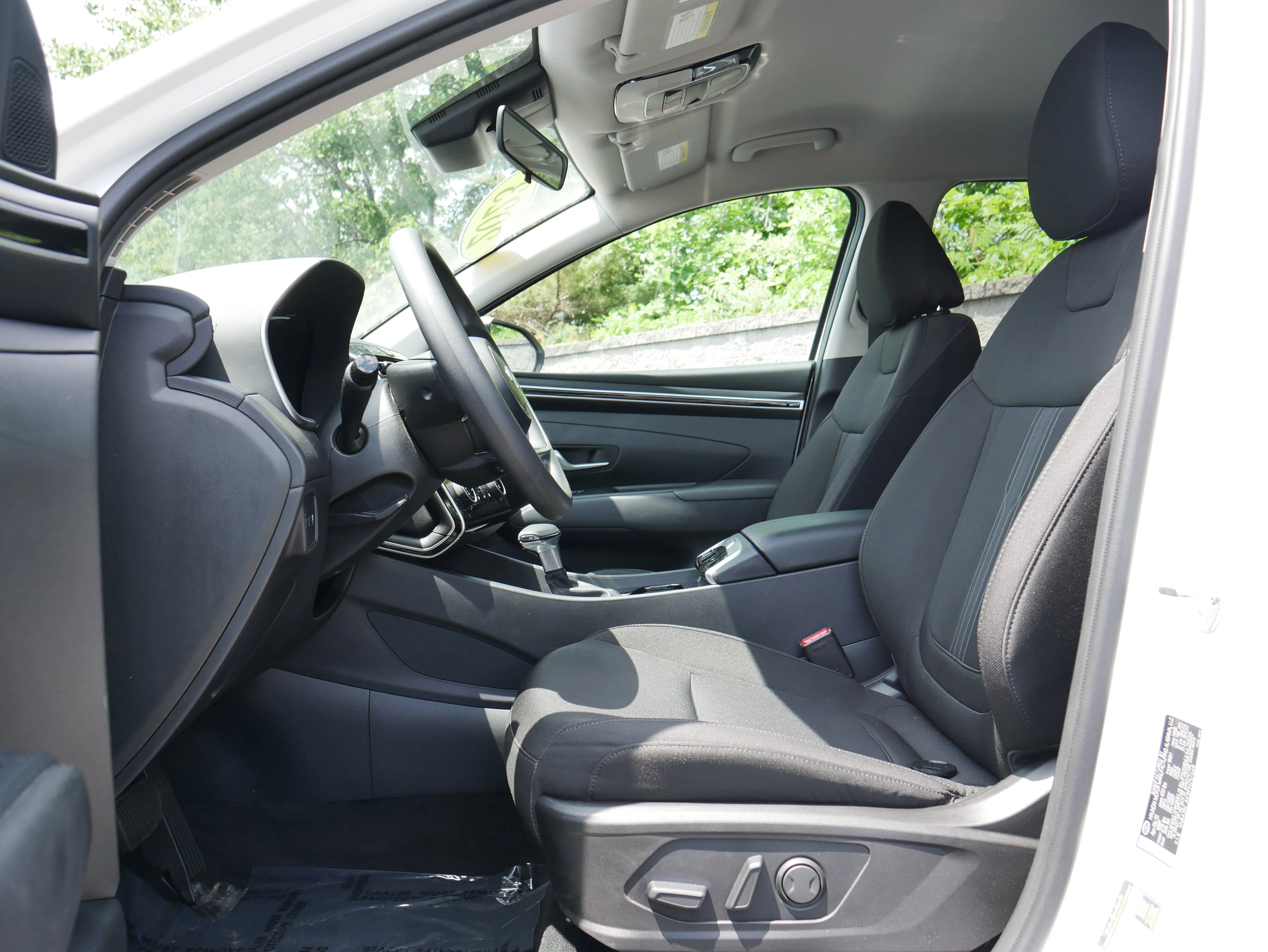 Used 2023 Serenity White Pearl Hyundai SEL image 12
