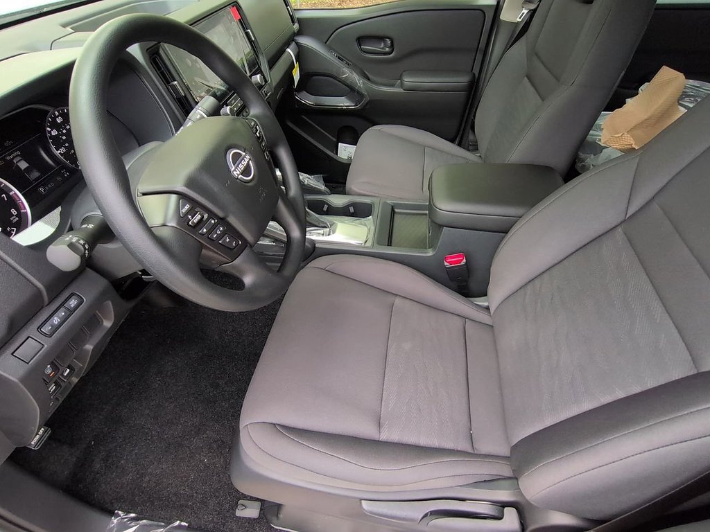 New 2026 Glacier White Nissan Crew Cab S image 4