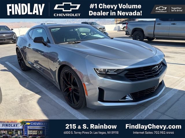 Used 2023 SHARKSKIN METALLIC Chevrolet 1LT image 1