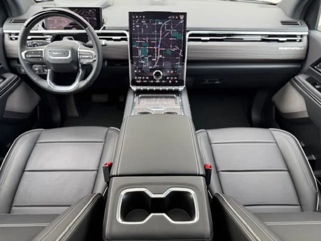 2025 GMC Sierra EV Denali - Photo 38