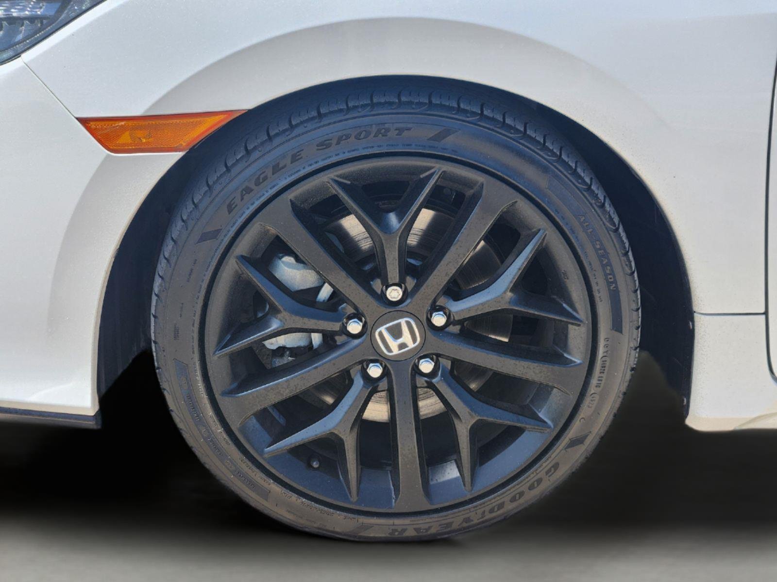 Certified Used 2020 Platinum White Pearl Honda SI image 9