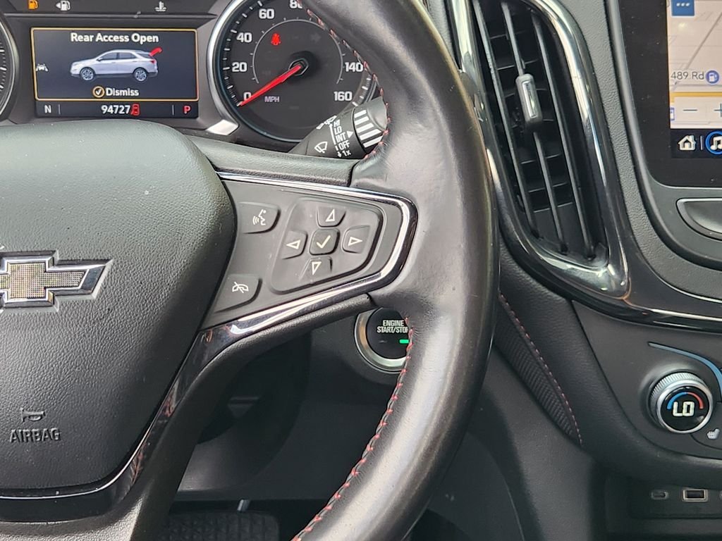 Used 2022 Iridescent Pearl Tricoat Chevrolet RS image 31