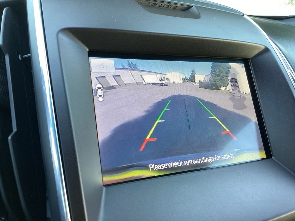 Used 2020 Gray Ford Titanium image 15