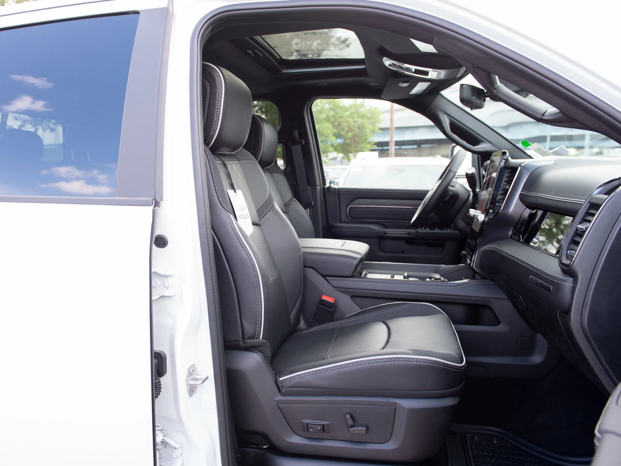 New 2026 White RAM Limited* Mega Cab image 28