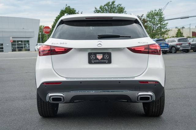 New 2026 Polar White Mercedes-Benz GLA 250 image 6