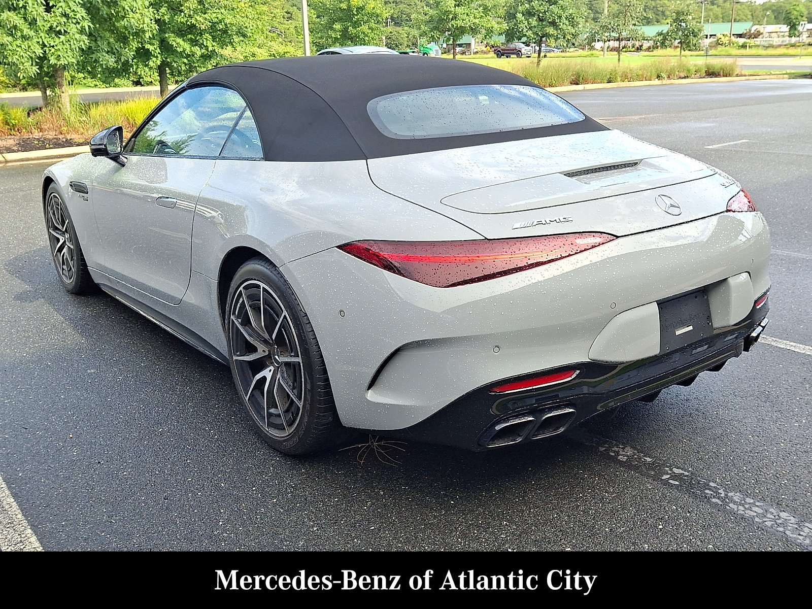 Used 2022 MANUFAKTUR Alpine Grey - 956 Mercedes-Benz 4MATIC® image 4