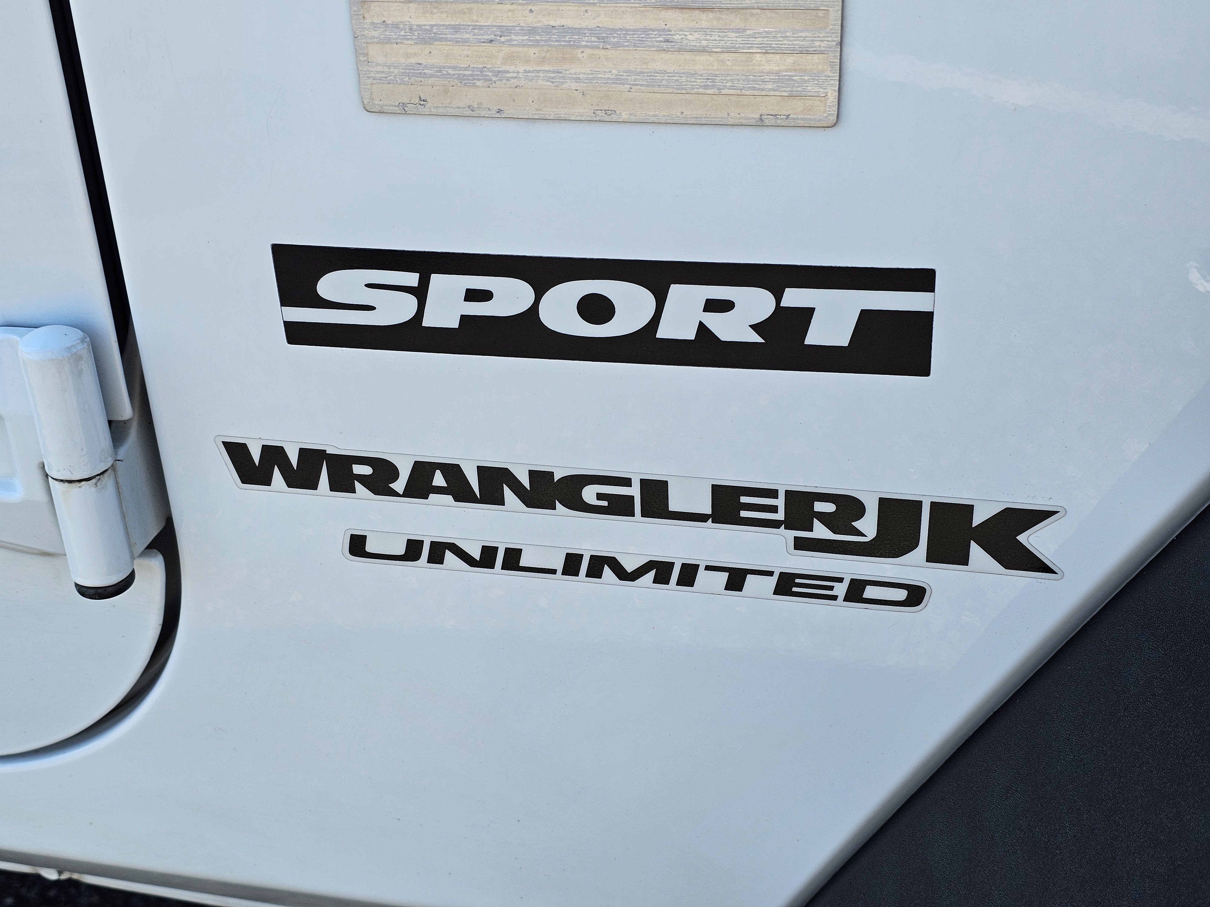 2018 Jeep Wrangler JK Unlimited Sport S - Photo 7